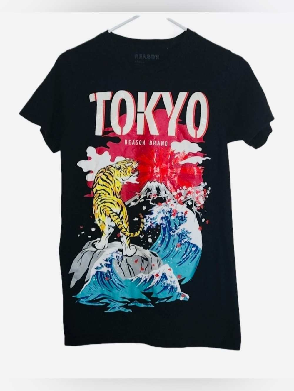 Reason Black TOKYO Graphic T. Size S.